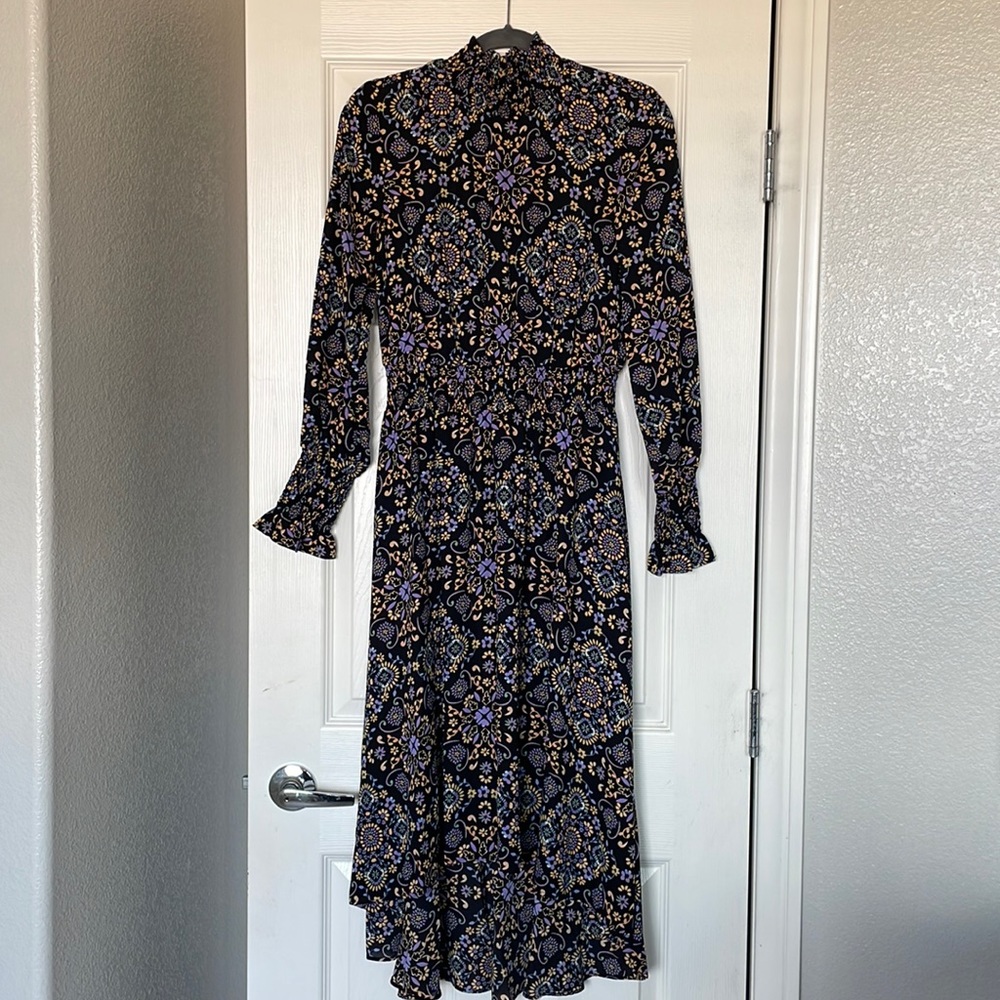 Beautiful Nanette multi colored dress. Never Worn!